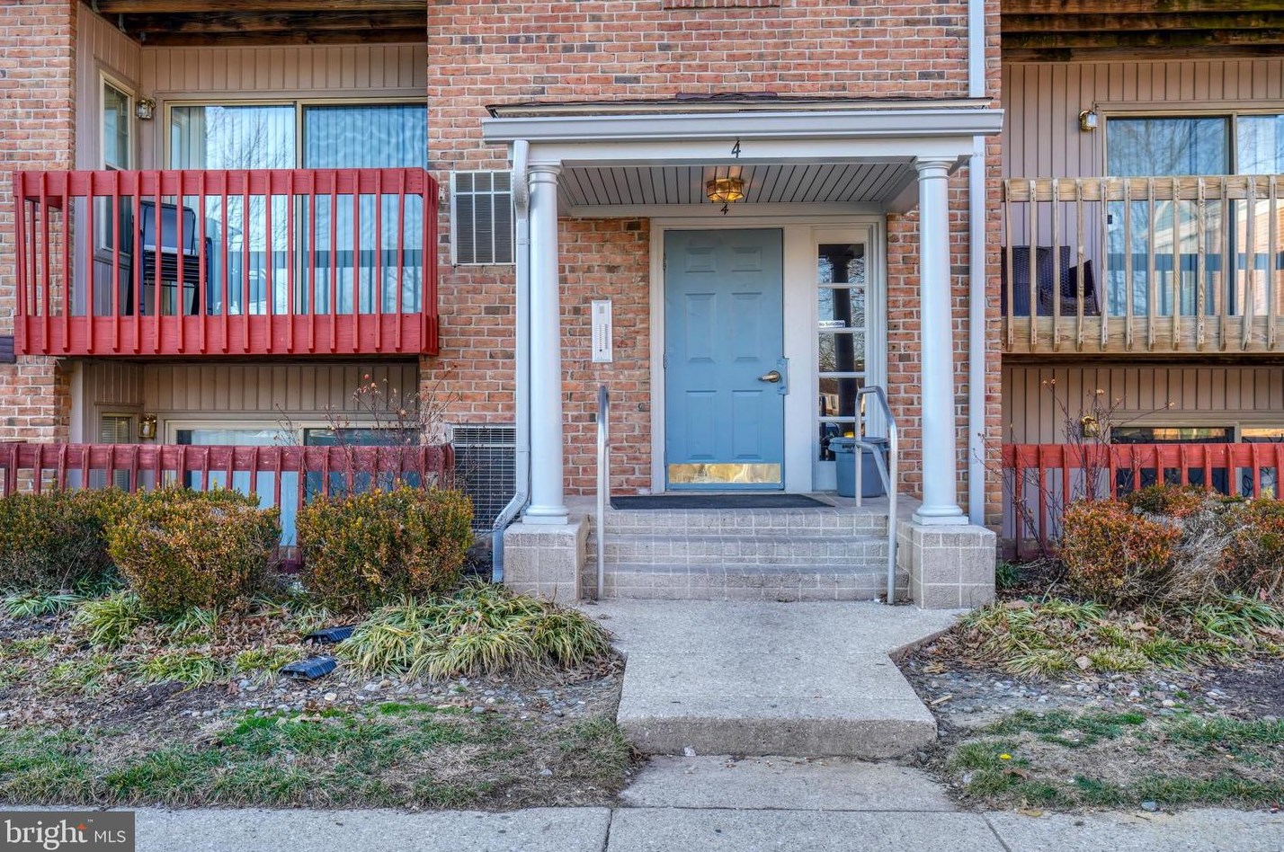 4 Cloverwood Ct #304, Baltimore, MD 21221