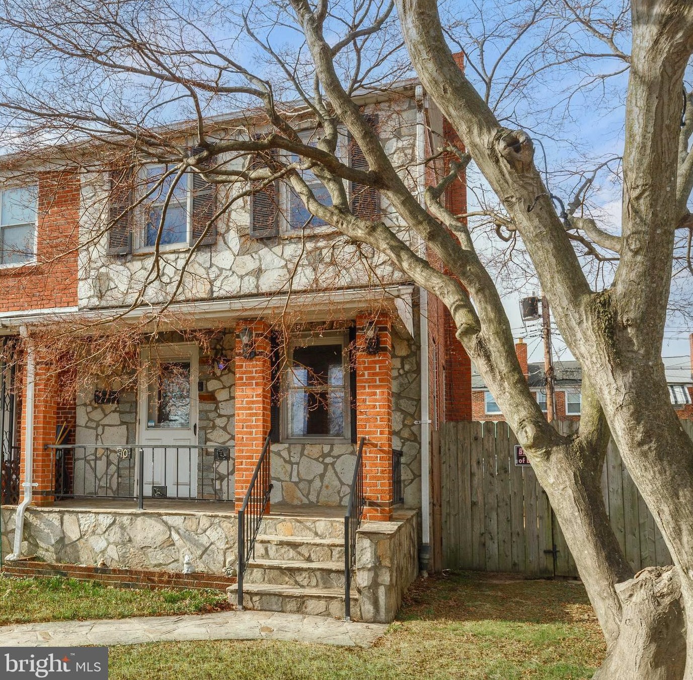 70 Berkshire Rd, Baltimore, MD 21221-6917