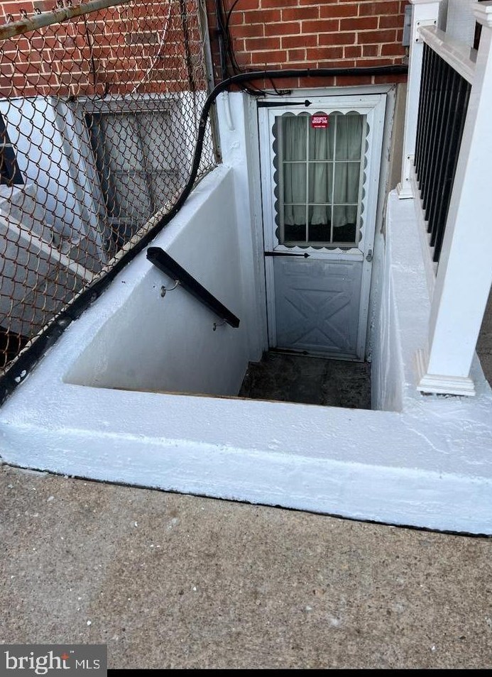 8016 Kimberly Rd, Baltimore MD 21222-2601 exterior