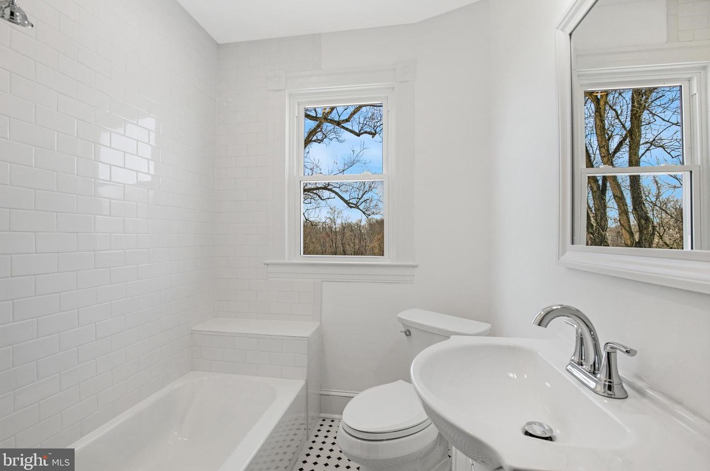 106 Maple Ave, Baltimore MD  21204-3525 exterior