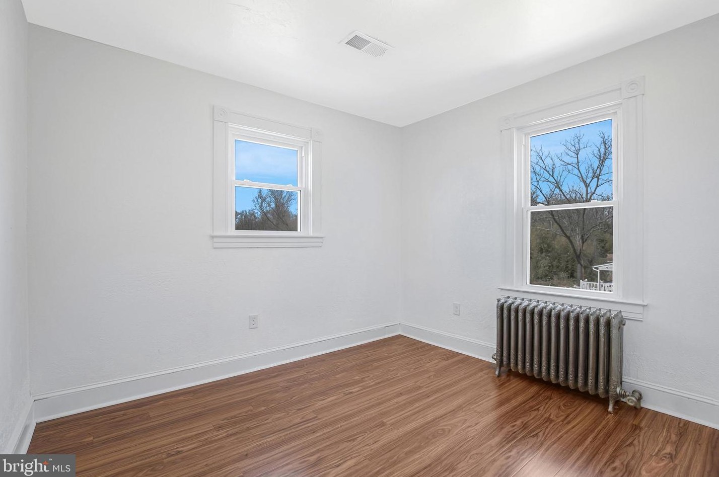 106 Maple Ave, Baltimore MD  21204-3525 exterior