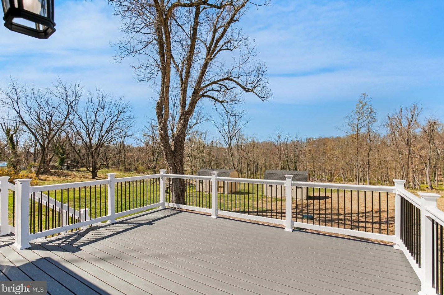 106 Maple Ave, Baltimore MD  21204-3525 exterior