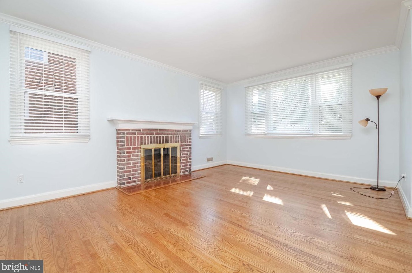 7012 Dunhill Rd, Baltimore MD  21222-5916 exterior