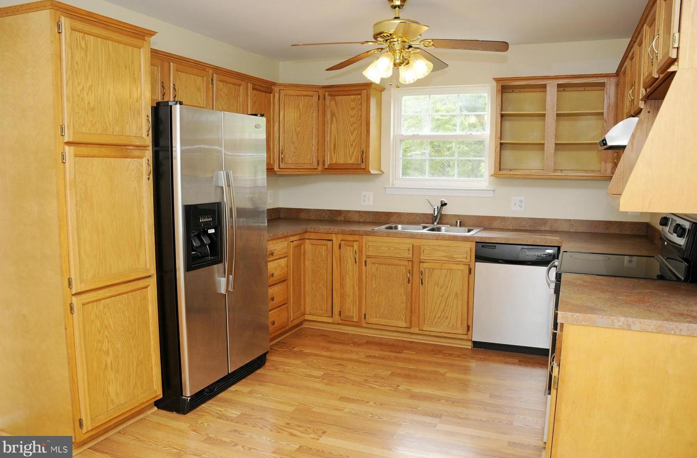 4638 Old Court Rd, Baltimore, MD 21208