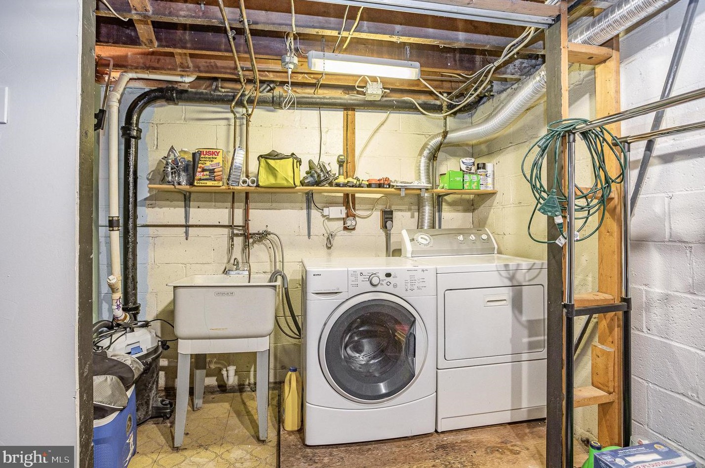 1963 Denbury Dr, Baltimore MD  21222-4602 exterior