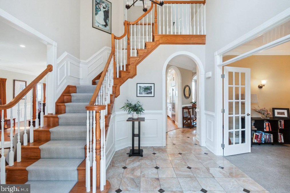 8 Kampman Ct, Glencoe, MD 21152-9423