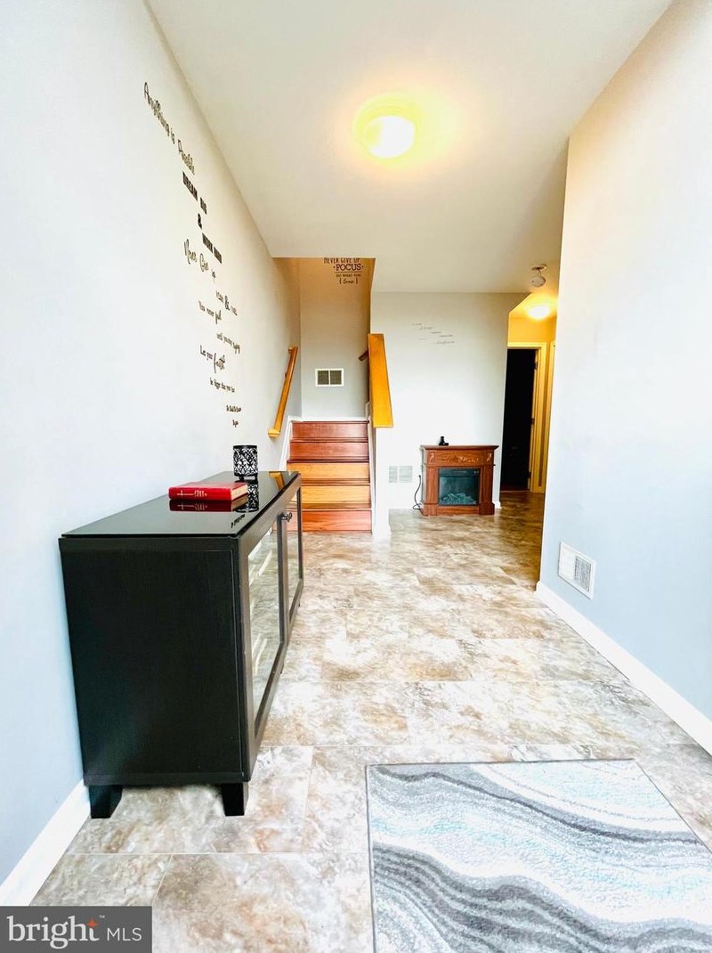 640 Luthardt Rd, Baltimore MD  21220-2380 exterior