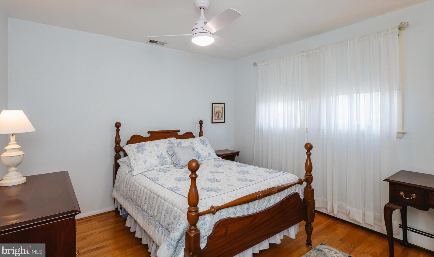 8337 Analee Ave, Baltimore MD  21237-1601 exterior