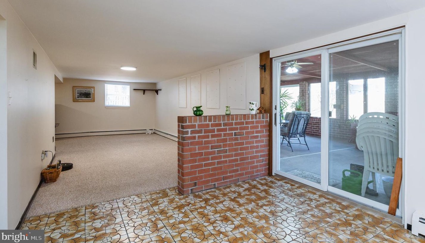 8337 Analee Ave, Baltimore MD  21237-1601 exterior