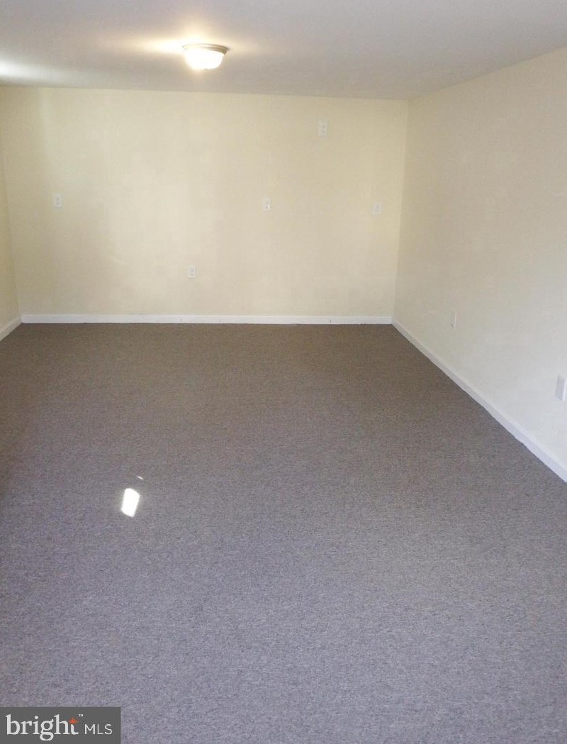 2011 Hammonds Ferry Rd, Baltimore MD  21227-1734 exterior