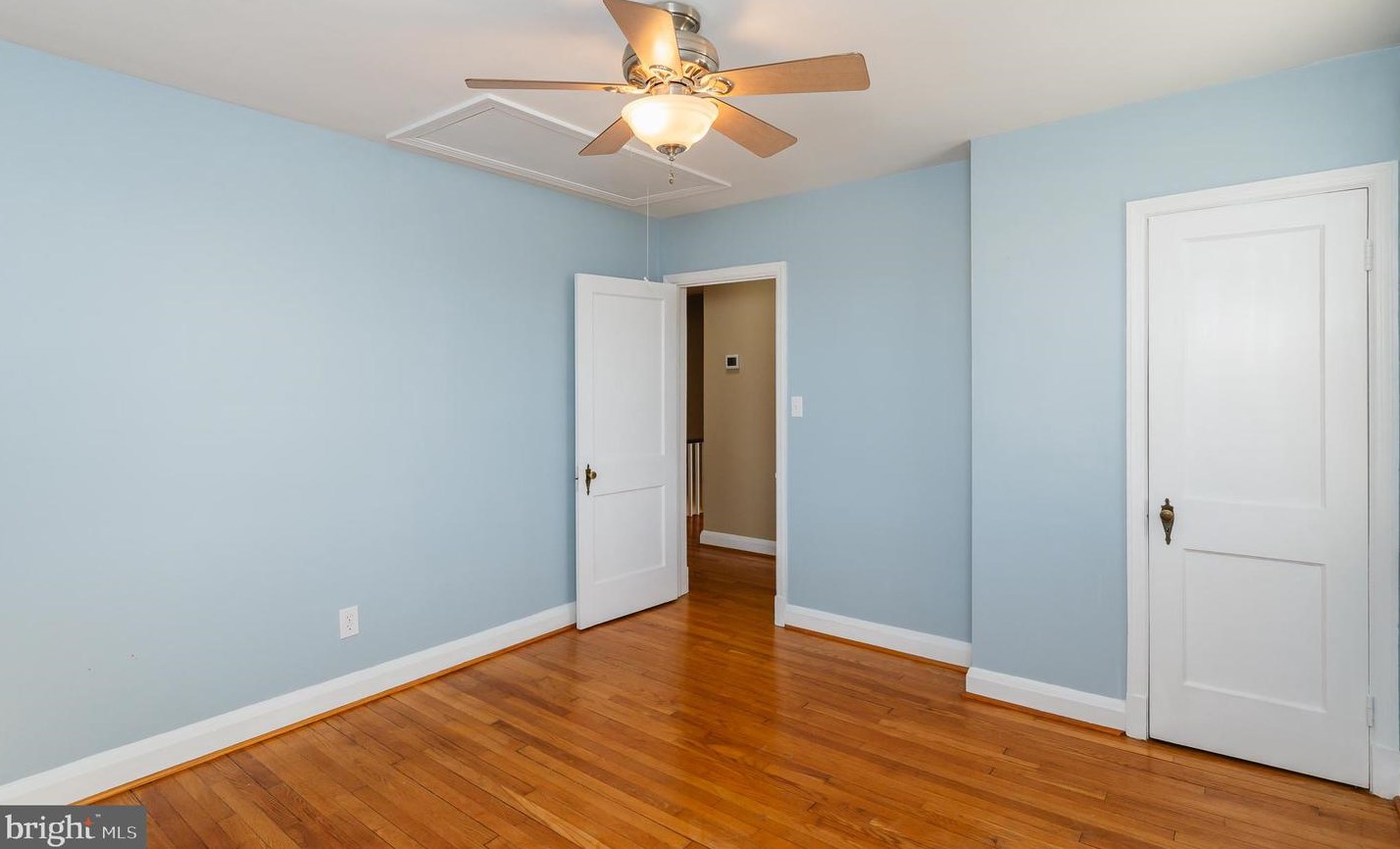 32 Enjay Ave, Baltimore MD  21228-3525 exterior