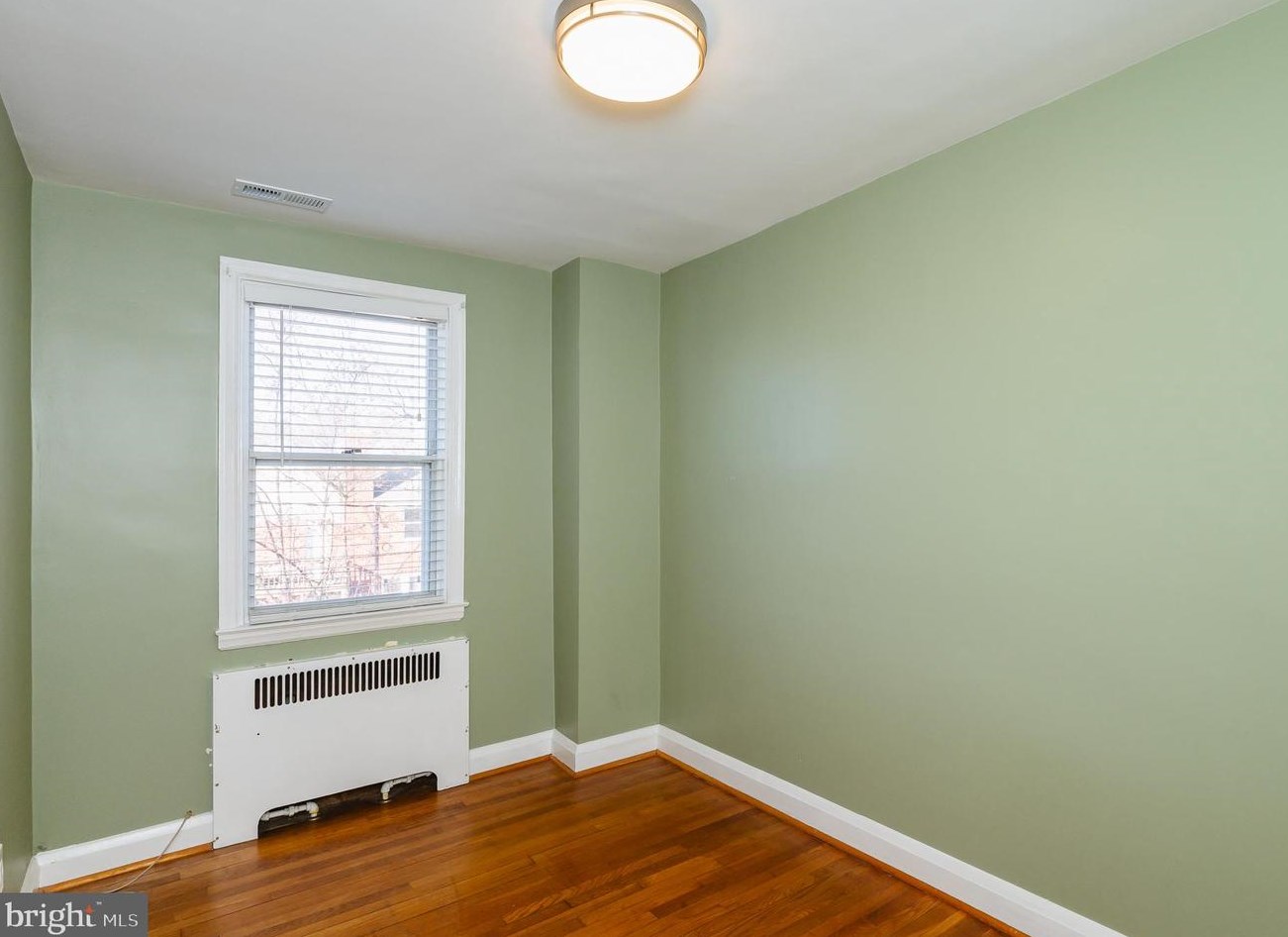 32 Enjay Ave, Baltimore MD  21228-3525 exterior