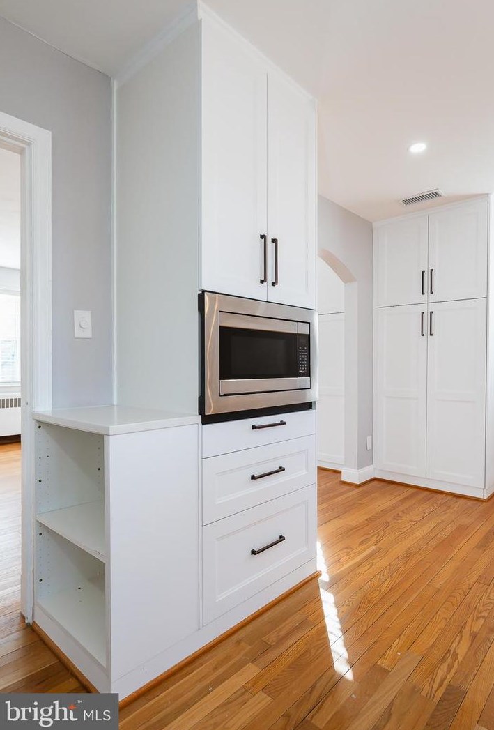 32 Enjay Ave, Baltimore MD  21228-3525 exterior