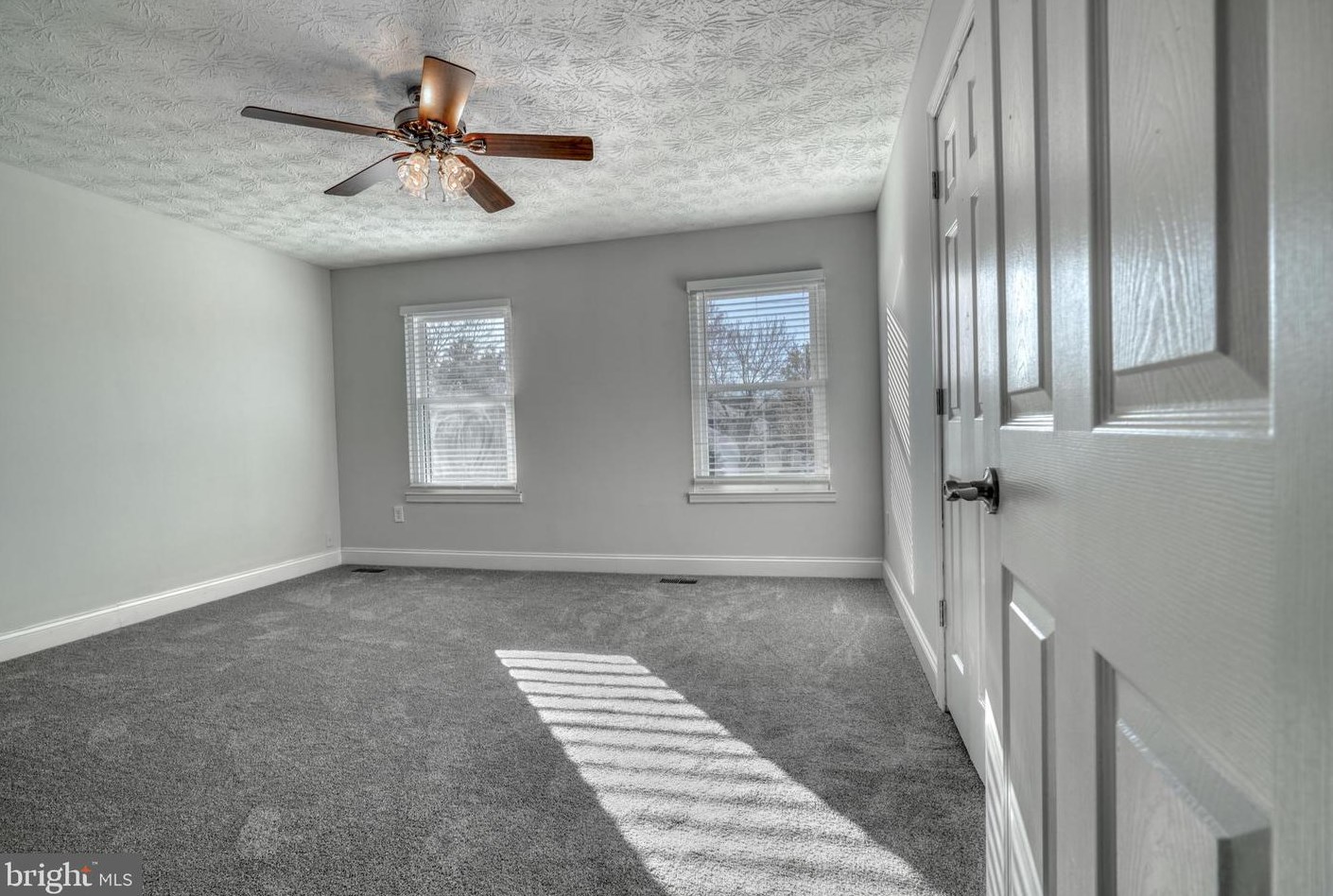 9729 Magledt Rd, Baltimore MD  21234-1818 exterior