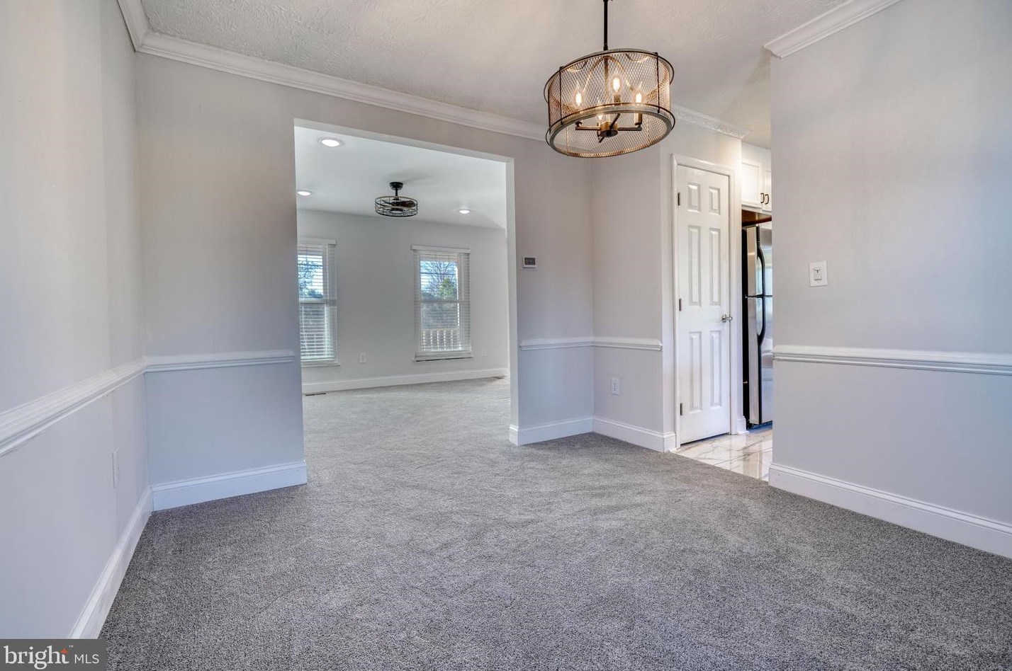 9729 Magledt Rd, Baltimore MD  21234-1818 exterior