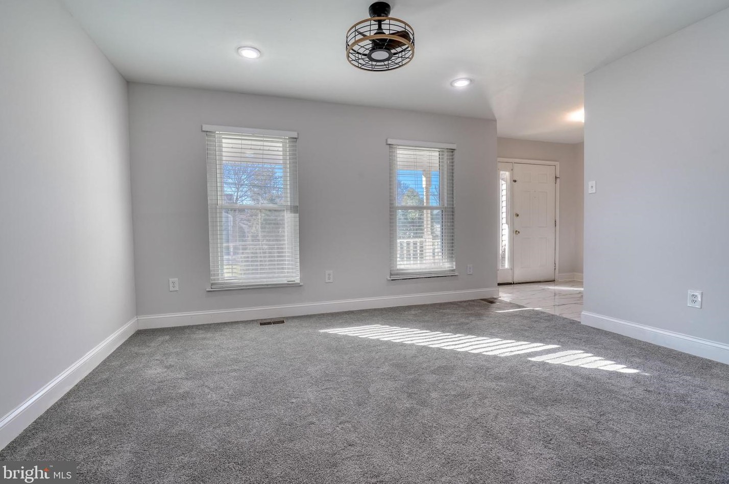 9729 Magledt Rd, Baltimore MD  21234-1818 exterior