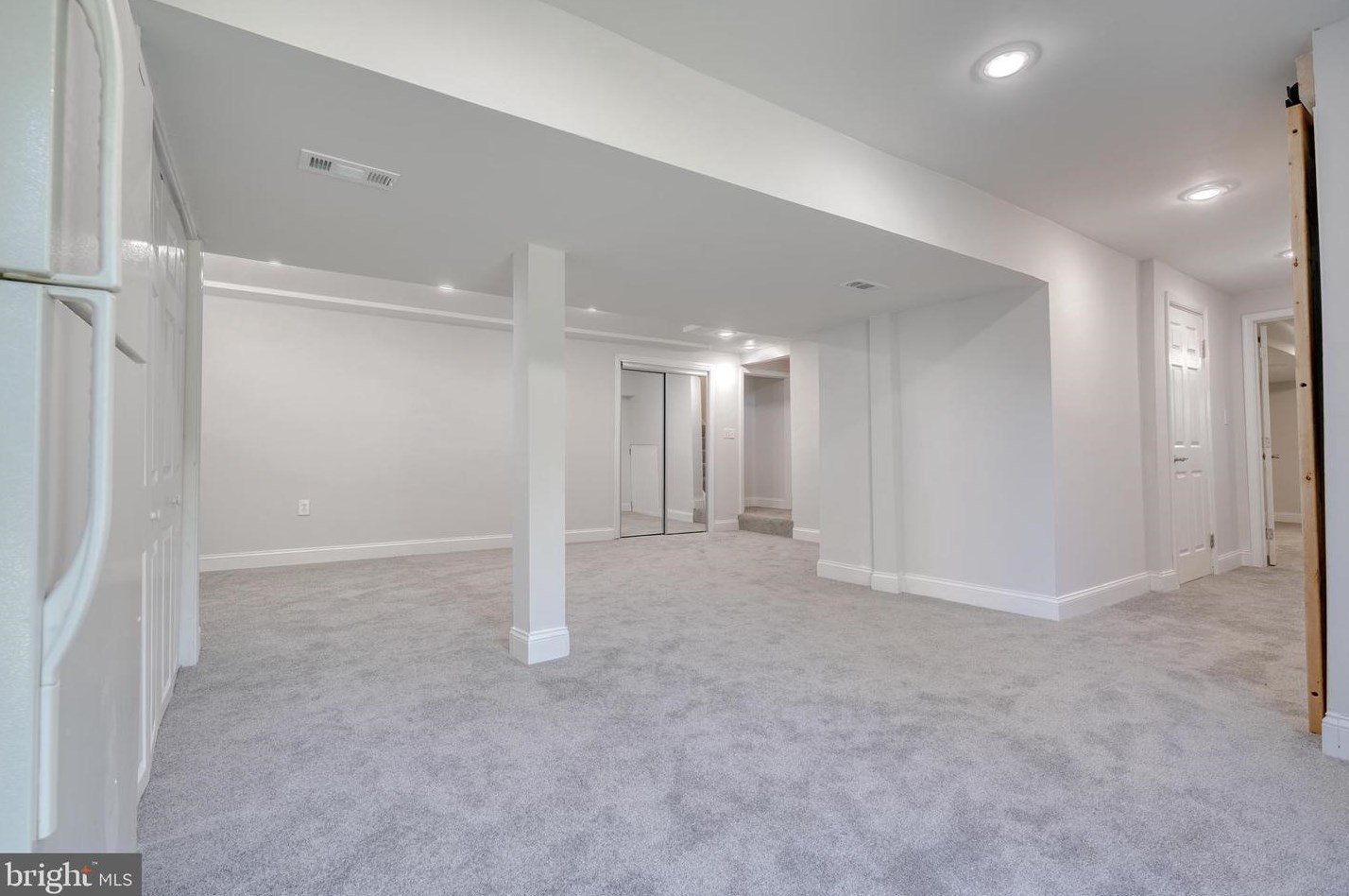 9729 Magledt Rd, Baltimore MD  21234-1818 exterior