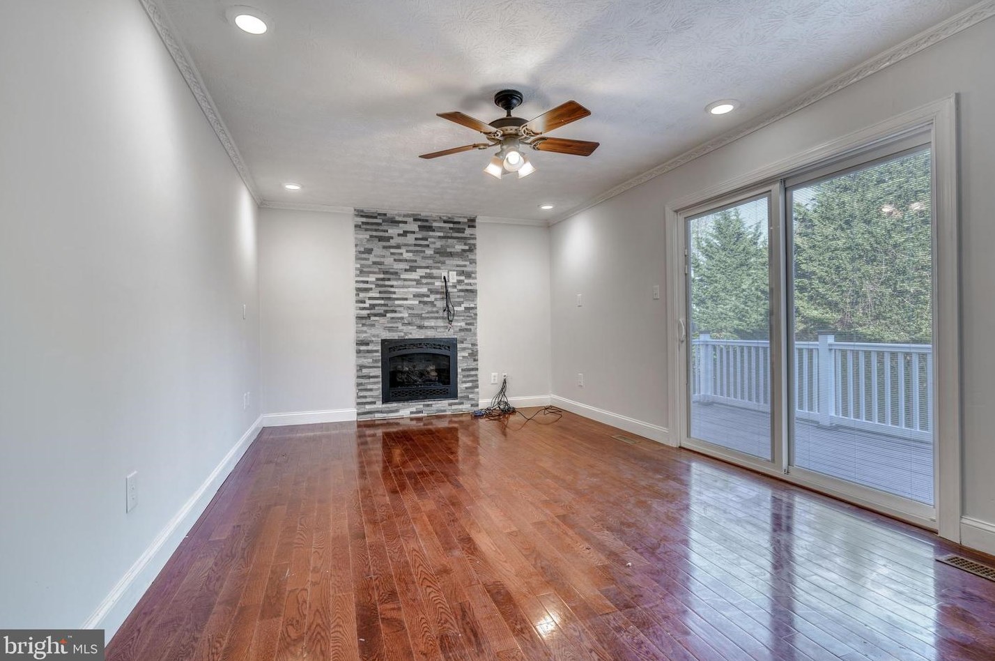 9729 Magledt Rd, Baltimore MD  21234-1818 exterior