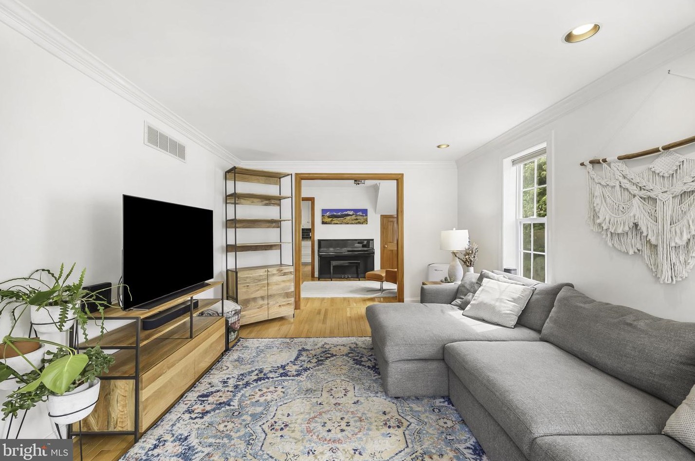 1811 Roland Ave, Baltimore MD  21204-3530 exterior