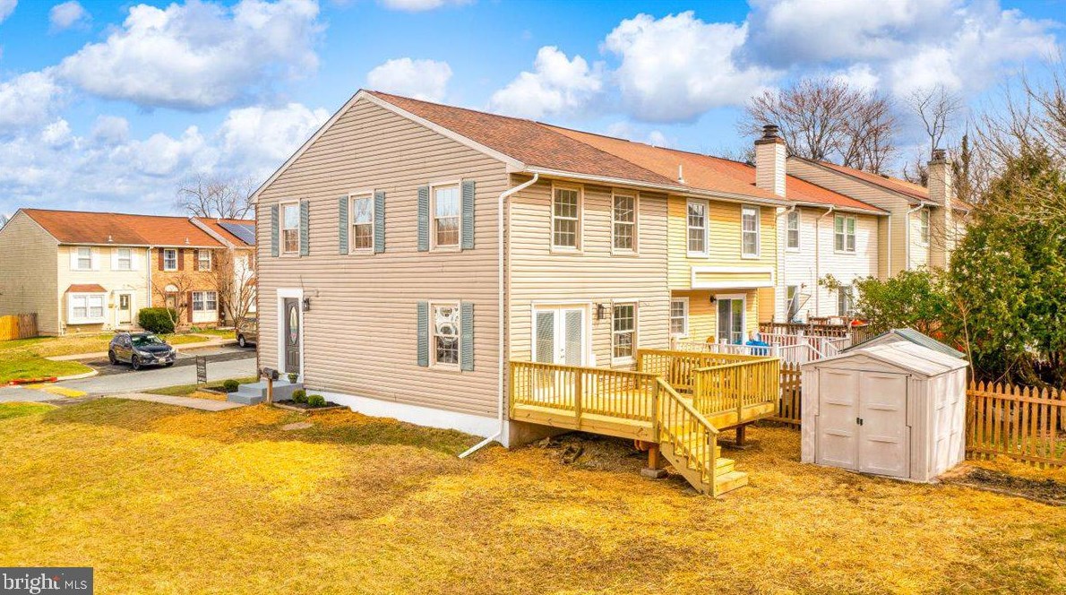 1 Guinevere Ct, Baltimore, MD 21237-4030