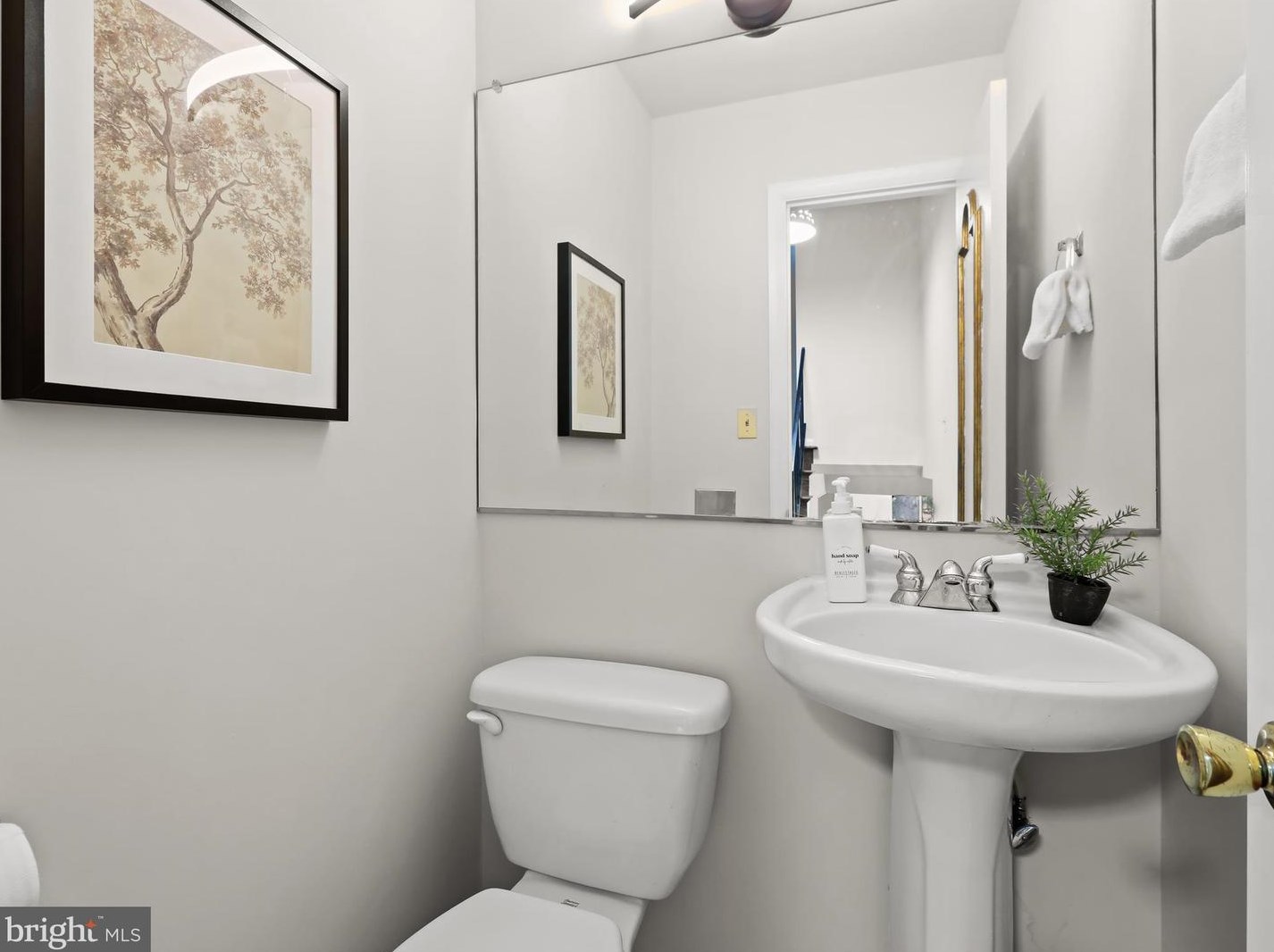 3302 Garrison Farms Rd, Baltimore MD  21208-1848 exterior