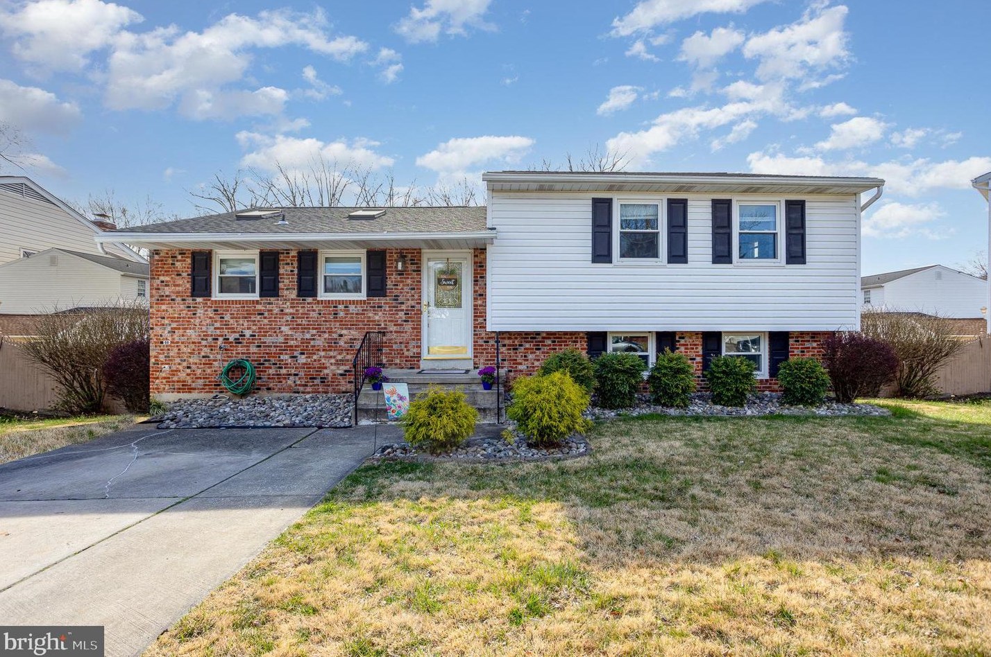 8603 Hickory Thicket Pl, Baltimore, MD 21236-2736