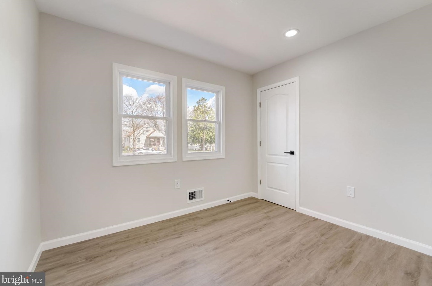 1932 Mountain Ave, Baltimore MD  21234-2726 exterior