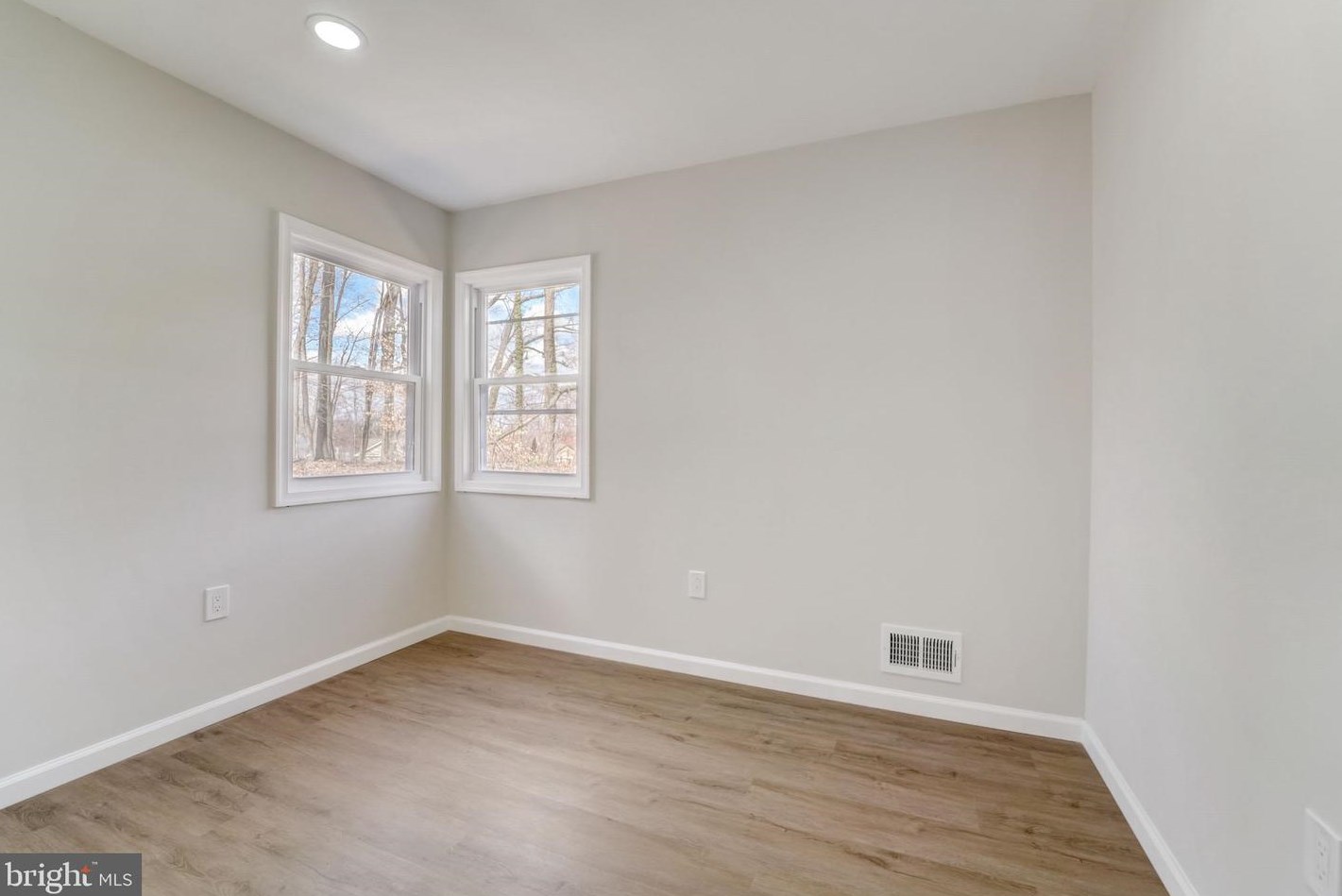 1932 Mountain Ave, Baltimore MD  21234-2726 exterior