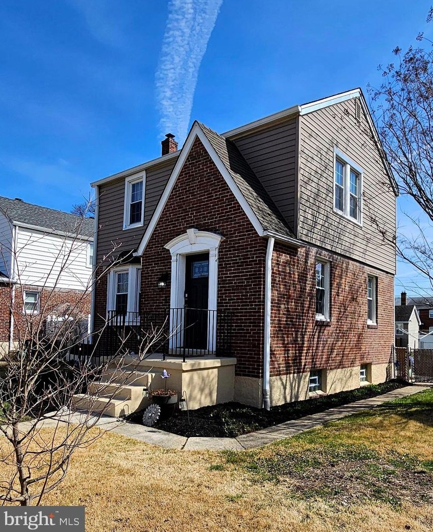 11 Elinor Ave, Baltimore, MD 21236-4304
