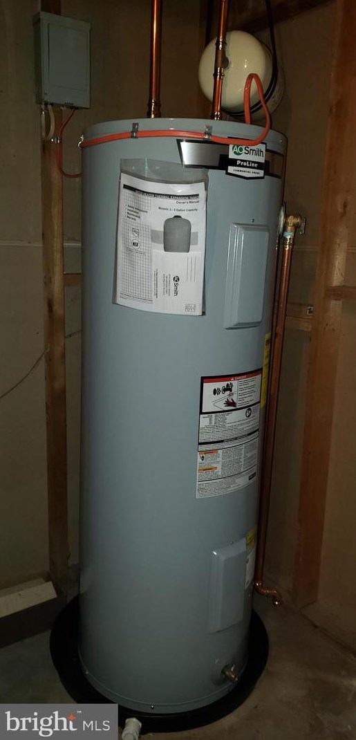 15 Hyacinth Rd, Baltimore MD  21234-3351 exterior