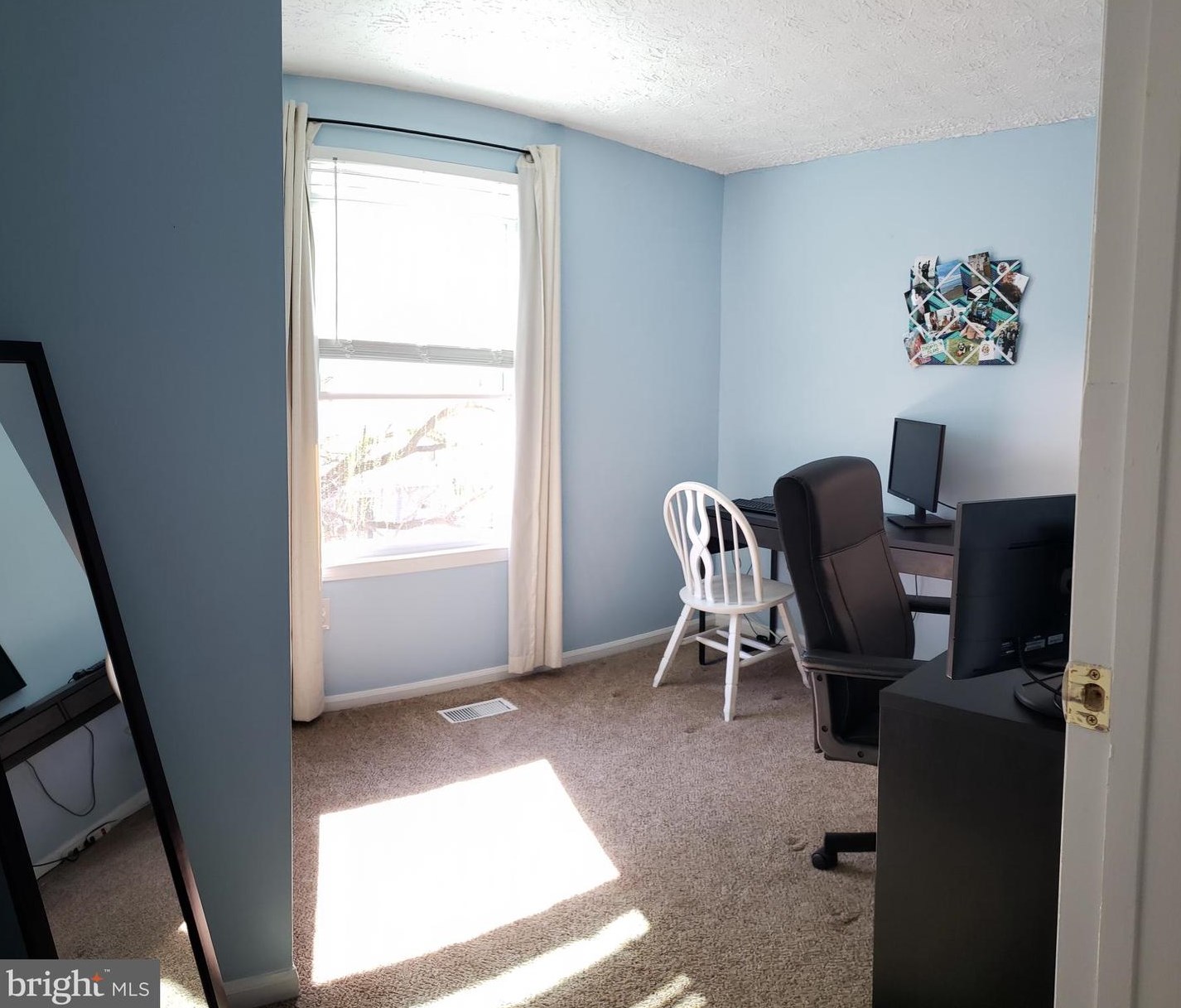 15 Hyacinth Rd, Baltimore MD  21234-3351 exterior