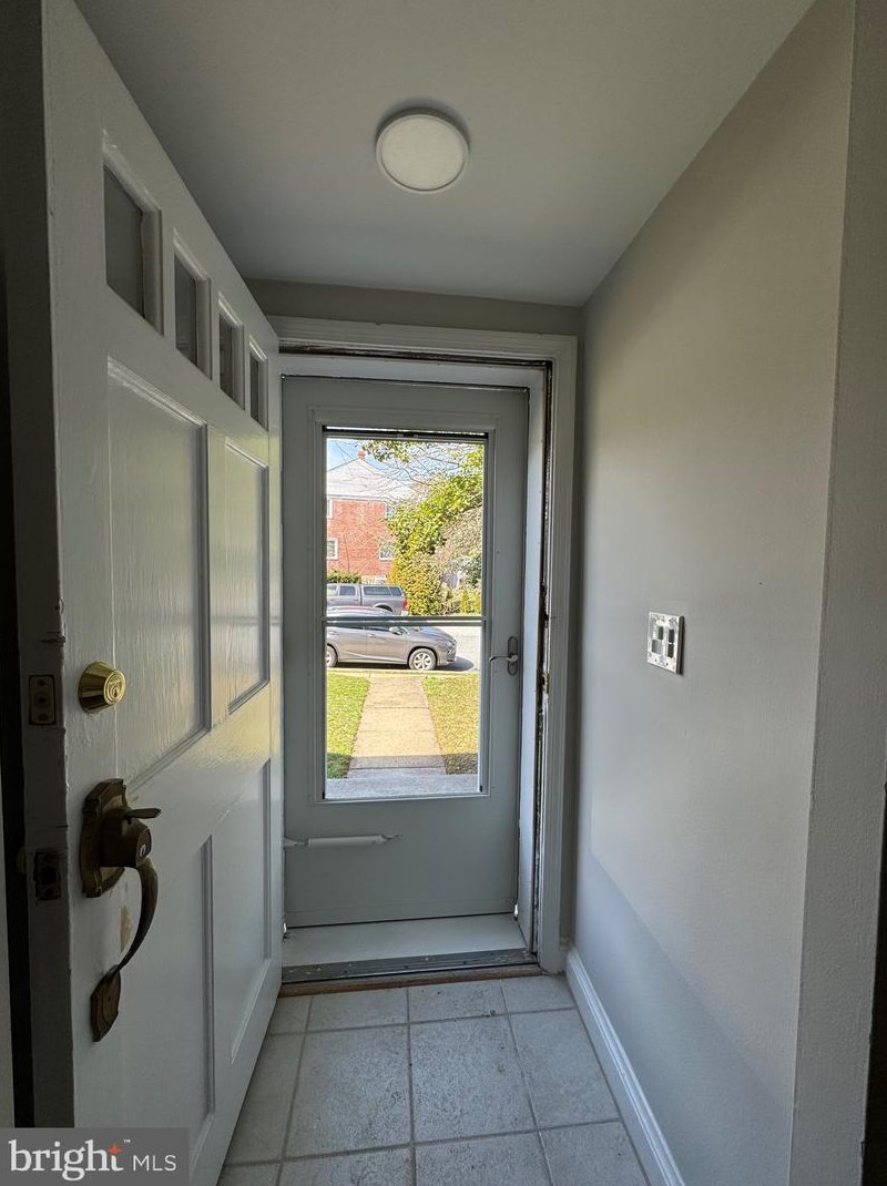 65 Aigburth Ave, Baltimore, MD 21286
