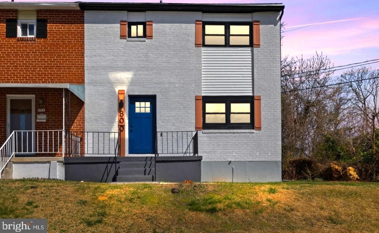 800 Bobby Rd, Baltimore MD  21228-3128 exterior