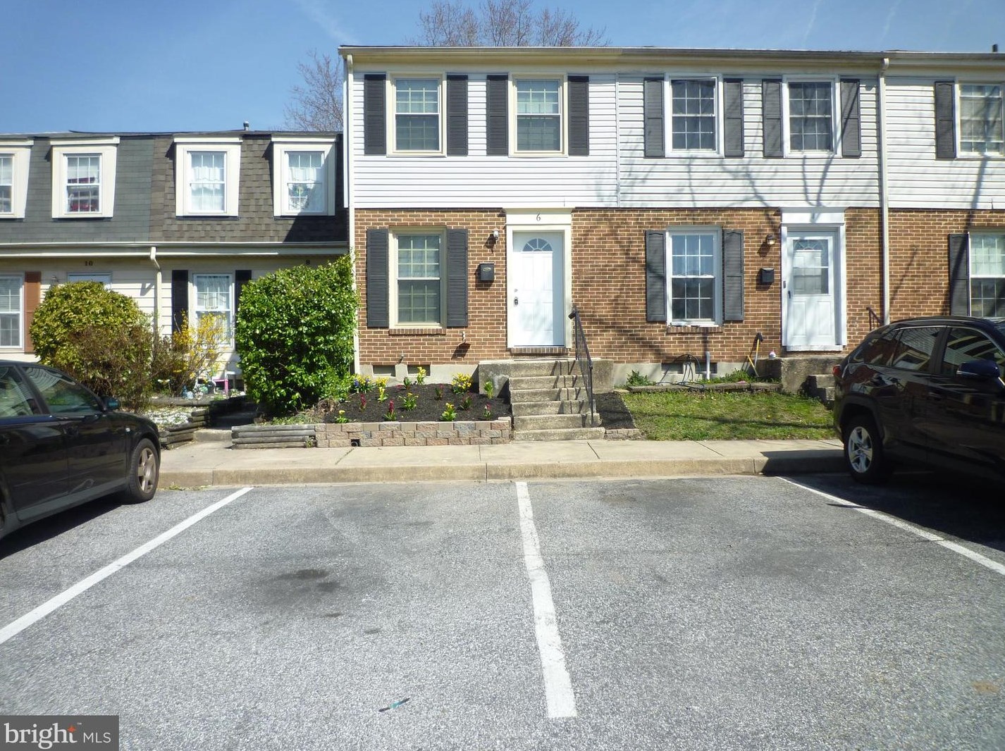 6 Stewarton Ct, Baltimore, MD 21236-3306