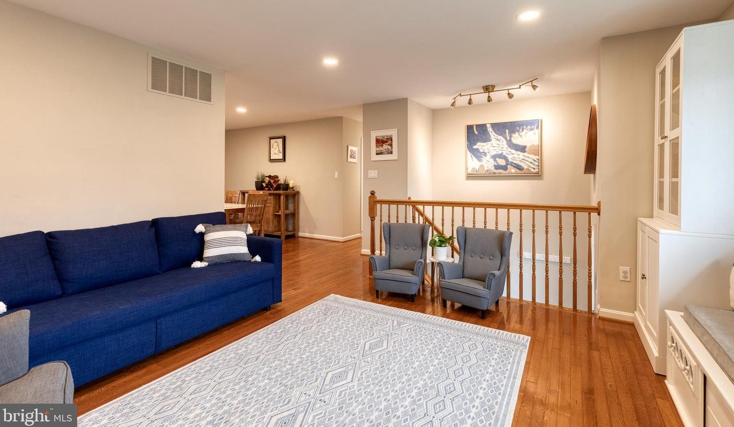 1807 Westchester Ave, Baltimore MD  21228-4036 exterior