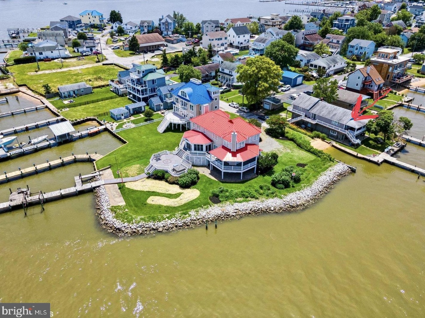 2822 Bay Dr, Baltimore, MD 21219-1614