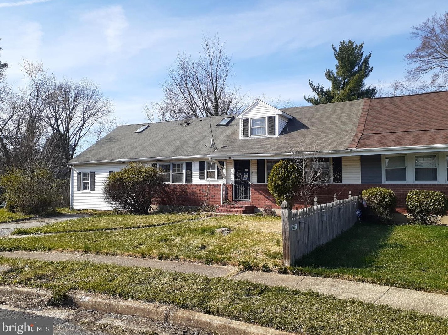 7104 Iverson Ct, Baltimore, MD 21244