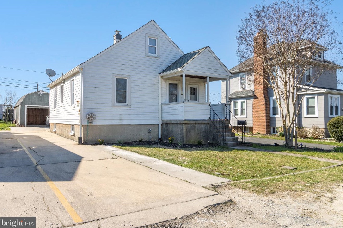 4609 Ridgeway Ave, Baltimore, MD 21206-1348
