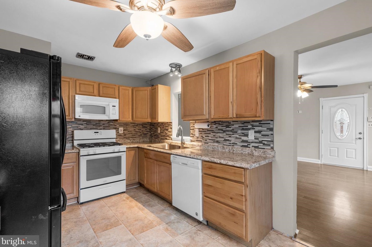1711 Summit Ave, Baltimore MD  21237-1368 exterior