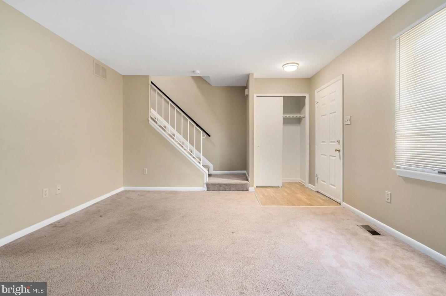 9216 Woodcreek Ct, Baltimore, MD 21234-1544