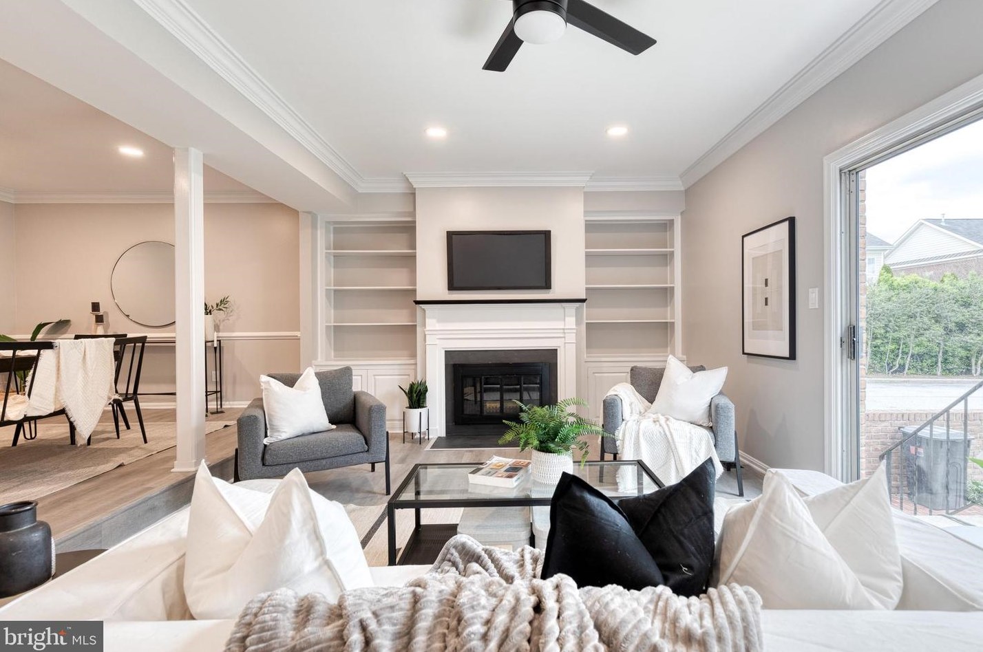 7 Parliament Ct, Baltimore MD  21212-1235 exterior