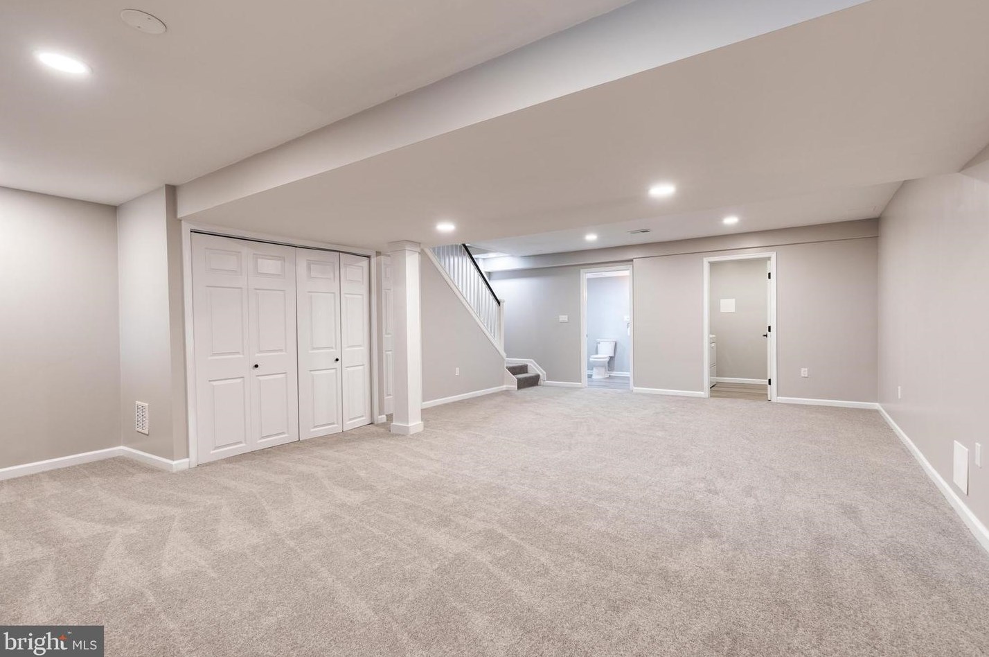 7 Parliament Ct, Baltimore MD  21212-1235 exterior