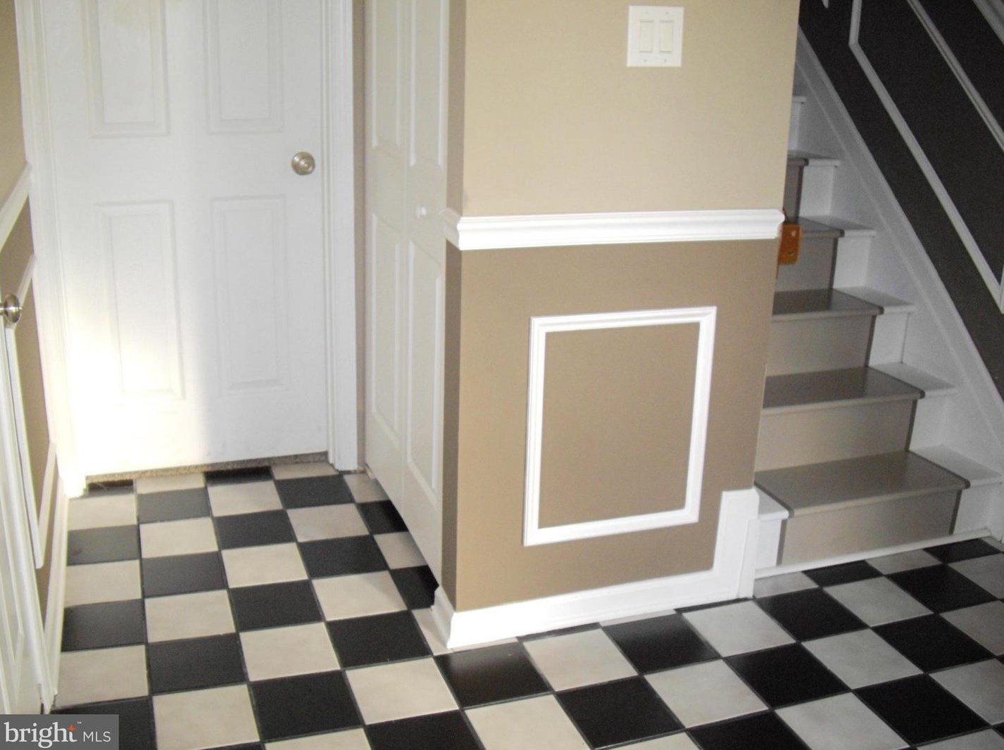 5629 Ringwood Dr, Baltimore, MD 21227-3844