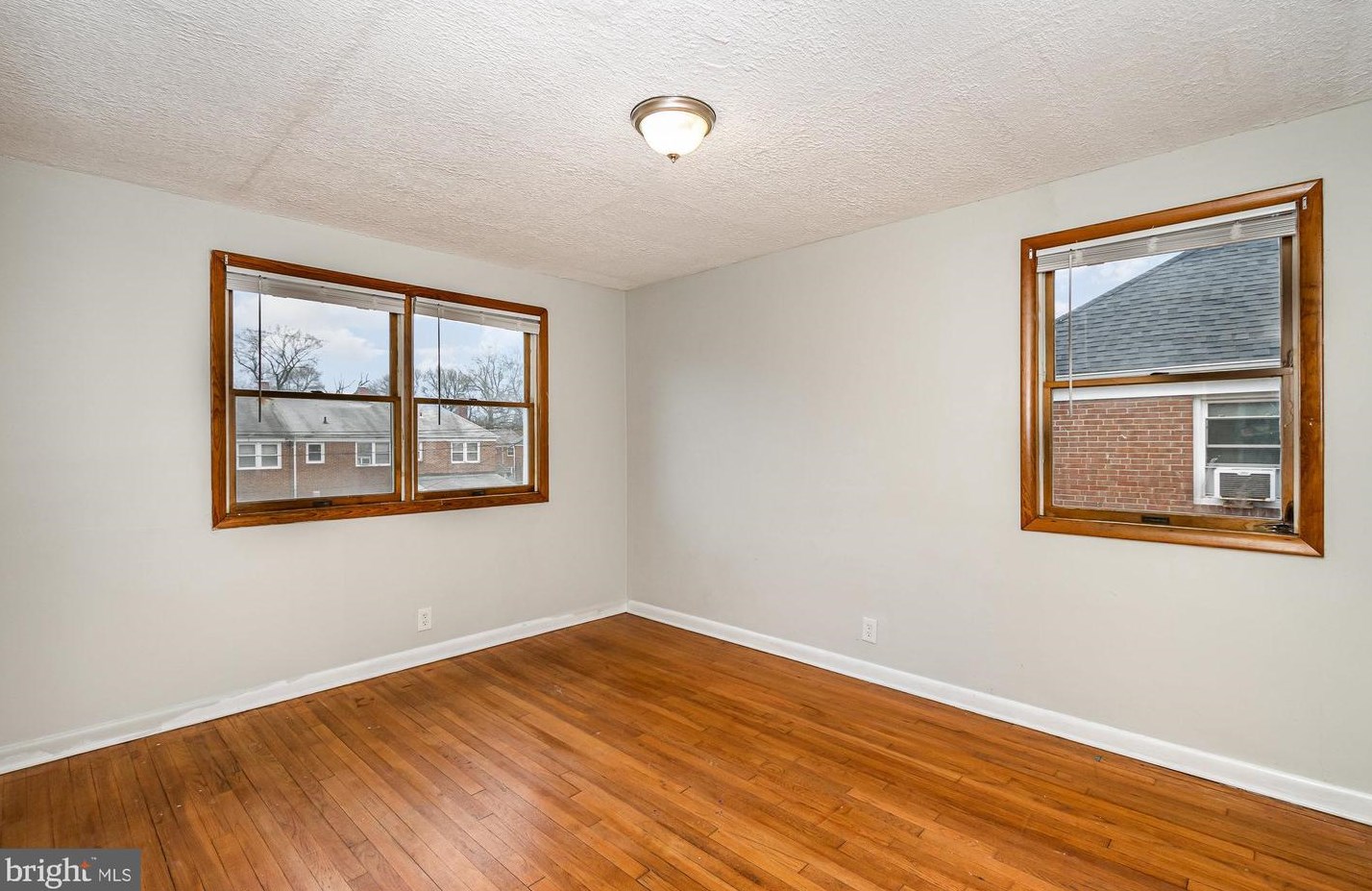 2246 Graythorn Rd, Baltimore MD  21220-4931 exterior