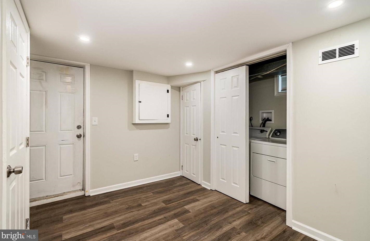 2246 Graythorn Rd, Baltimore MD  21220-4931 exterior