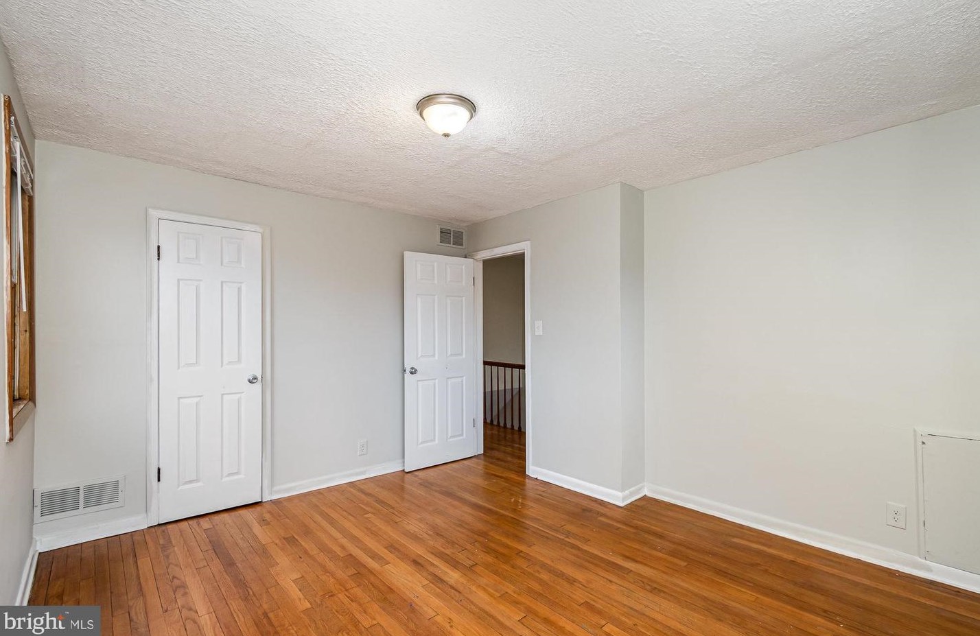 2246 Graythorn Rd, Baltimore MD  21220-4931 exterior