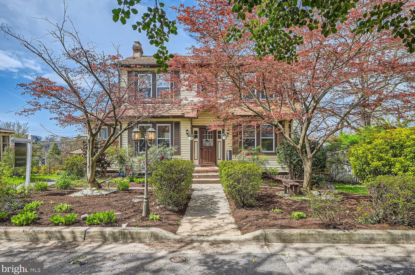 1704 Lincoln Dr, Baltimore, MD 21227-4410