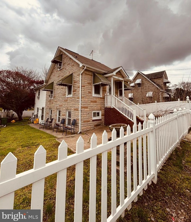 499 Fairview Ave, Baltimore, MD 21224-1937