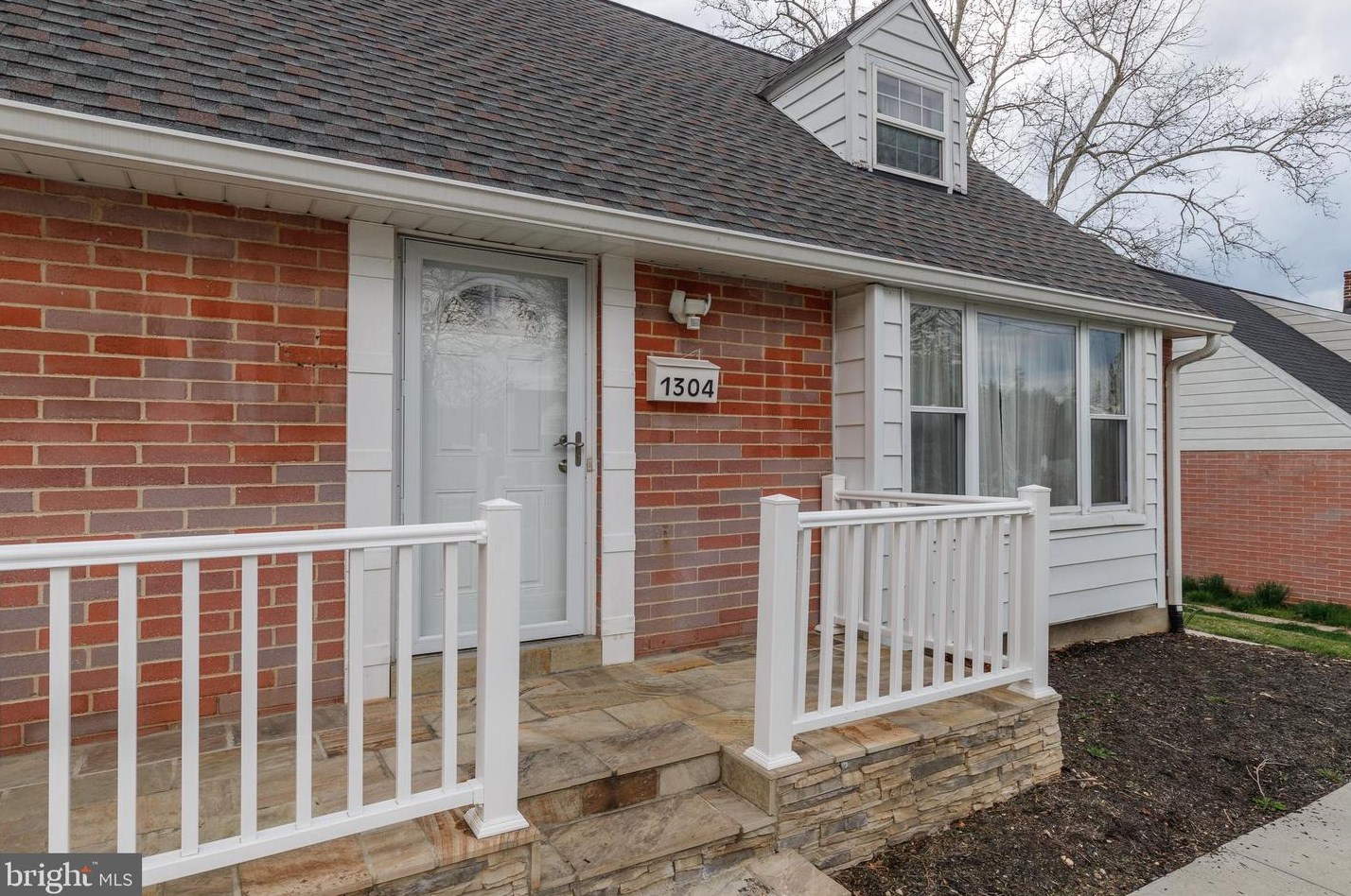 1304 Saddleback Rd, Baltimore, MD 21208-4125
