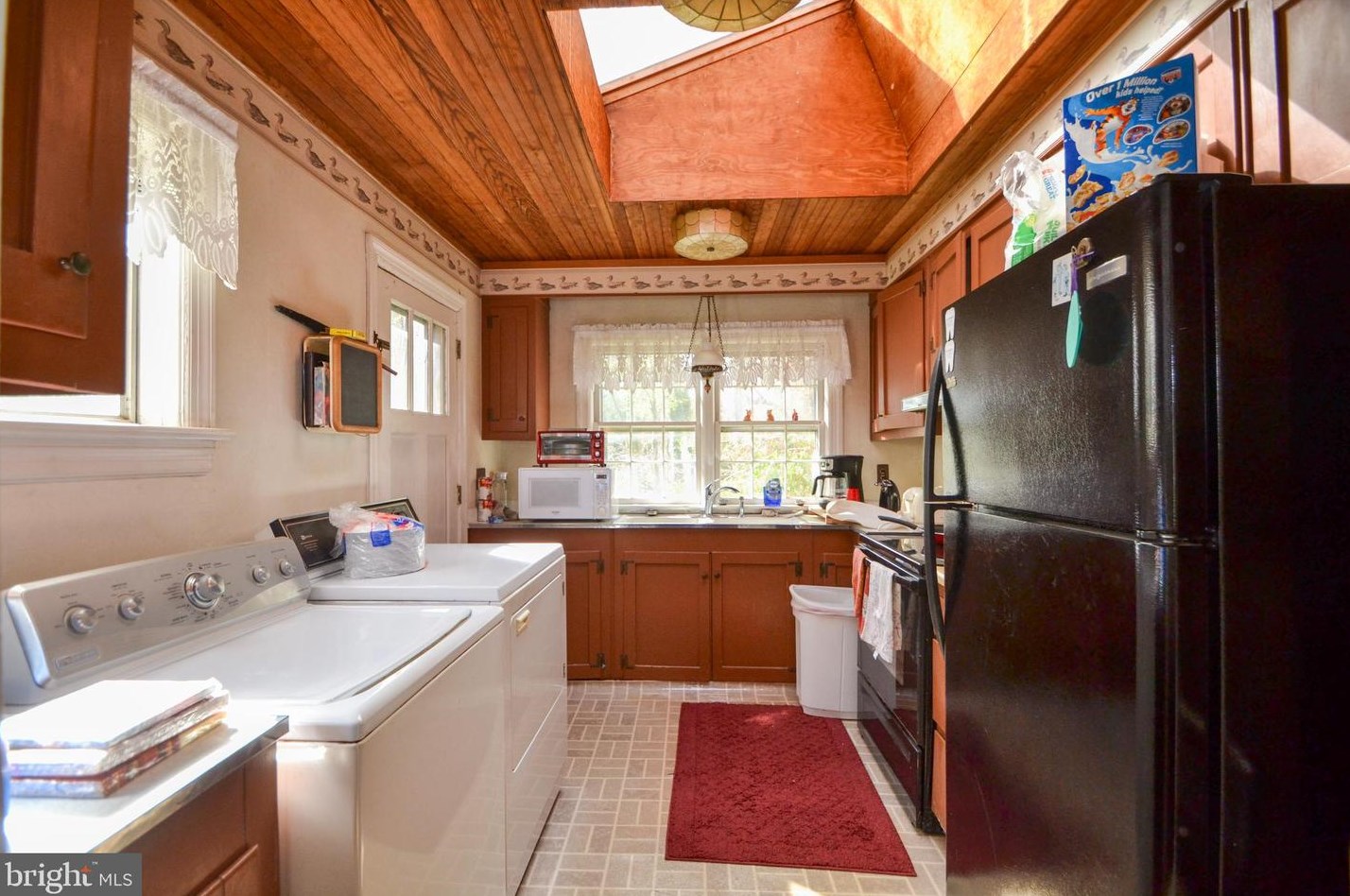 1 Shirley Ave, Reisterstown, MD 21136